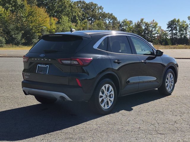 Certified 2023 Ford Escape Active FWD image 4