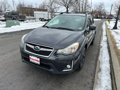 Used 2016 Subaru Crosstrek 2.0i Premium image 6