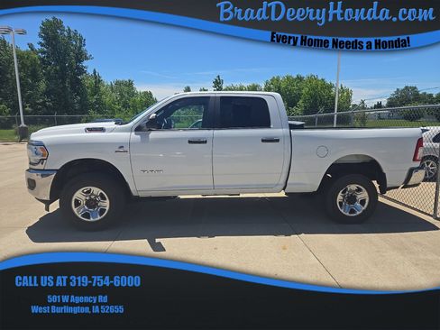 Used 2022 RAM 2500 Tradesman w/ Chrome Appearance Group AWD/4WD image 1