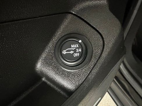 Used 2022 GMC Terrain AT4 w/ Infotainment Package II AWD/4WD image 33