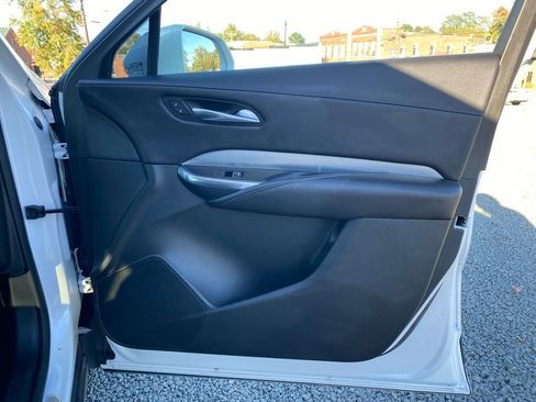 Used 2019 Cadillac XT4 Premium Luxury w/ Cold Weather Package image 19