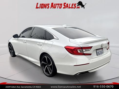 Used 2018 Honda Accord Sport image 7