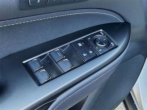 Used 2025 Lexus NX 250 FWD w/ Premium Package image 22