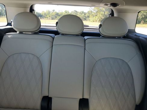 Used 2023 MINI Cooper Countryman S w/ Signature Upholstery Package image 13