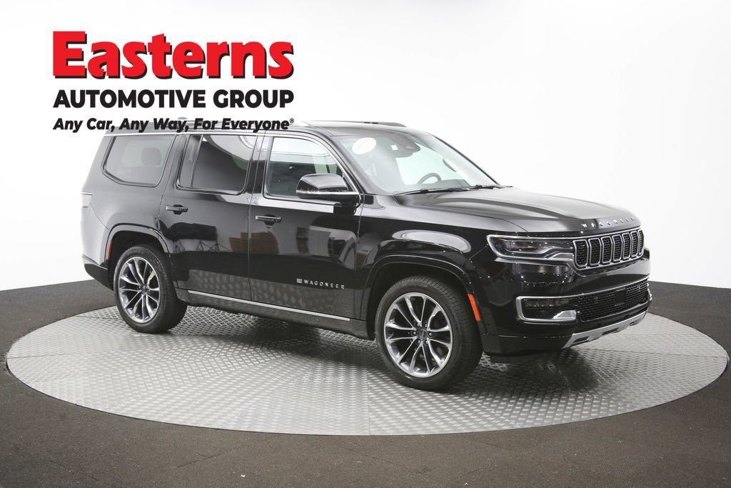 Used 2024 Jeep Wagoneer Series III w/ Premium Group I AWD/4WD image 56
