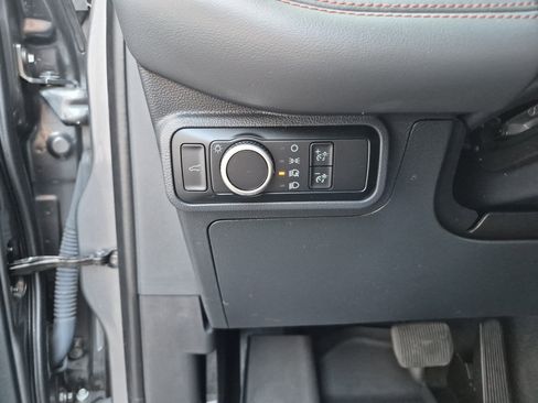 Certified 2025 Ford Explorer Active image 22