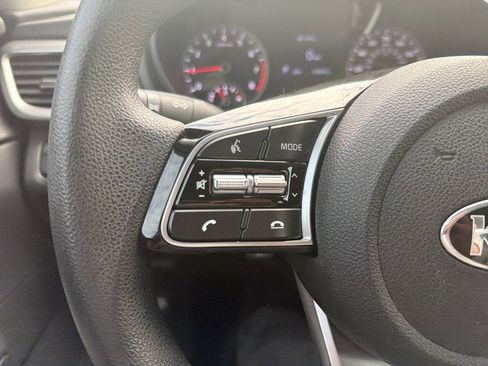 Used 2019 Kia Optima LX image 7