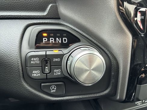 New 2026 RAM 1500 Laramie w/ Sport Appearance Package AWD/4WD image 10