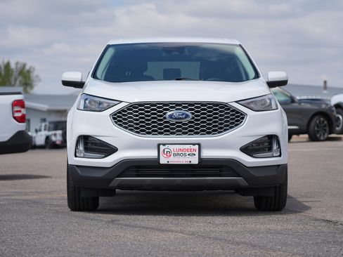 Used 2024 Ford Edge SEL w/ Convenience Package AWD/4WD image 9