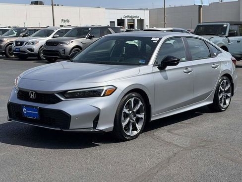 Used 2026 Honda Civic Sport Touring image 4