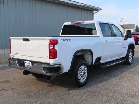 Used 2025 Chevrolet Silverado 2500 LT w/ Convenience Package AWD/4WD image 3