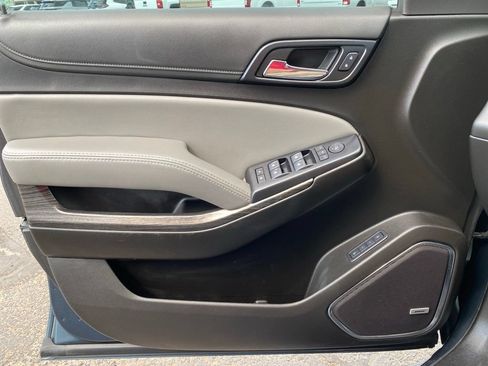 Used 2019 Chevrolet Tahoe LT AWD/4WD image 40