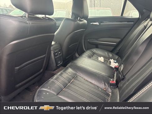Used 2017 Chrysler 300 S image 13