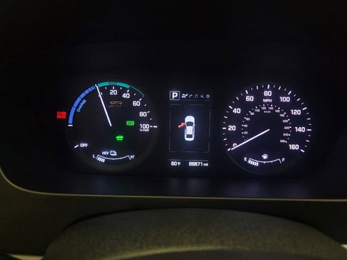 Used 2016 Hyundai Sonata Plug-In Hybrid image 23