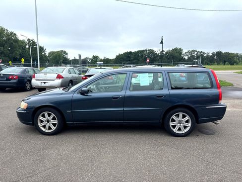 Used 2005 Volvo V70 2.5T image 8