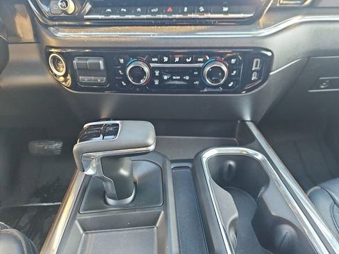 Used 2023 Chevrolet Silverado 1500 High Country w/ Z71 Off-Road Package image 11