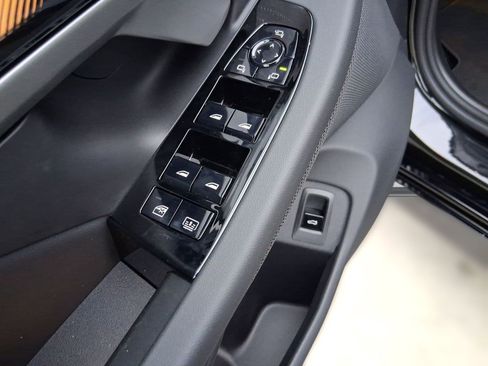 New 2026 BMW 540i xDrive w/ Executive Package image 22