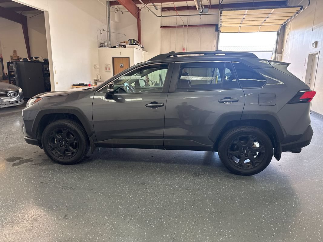 Used 2022 Toyota RAV4 TRD Off-Road w/ TRD Off-Road Weather Package AWD/4WD image 7