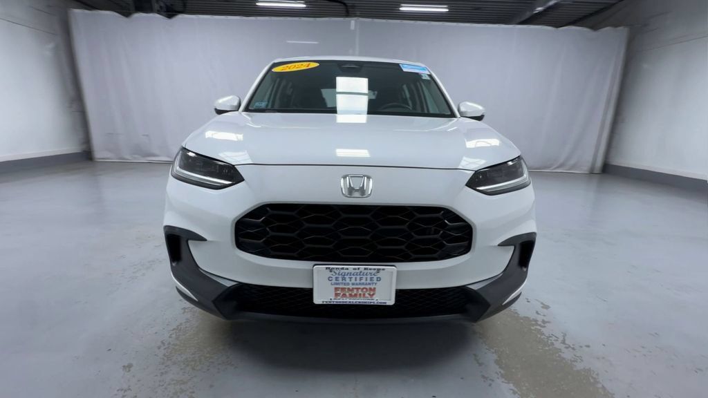 Certified 2024 Honda HR-V LX image 3