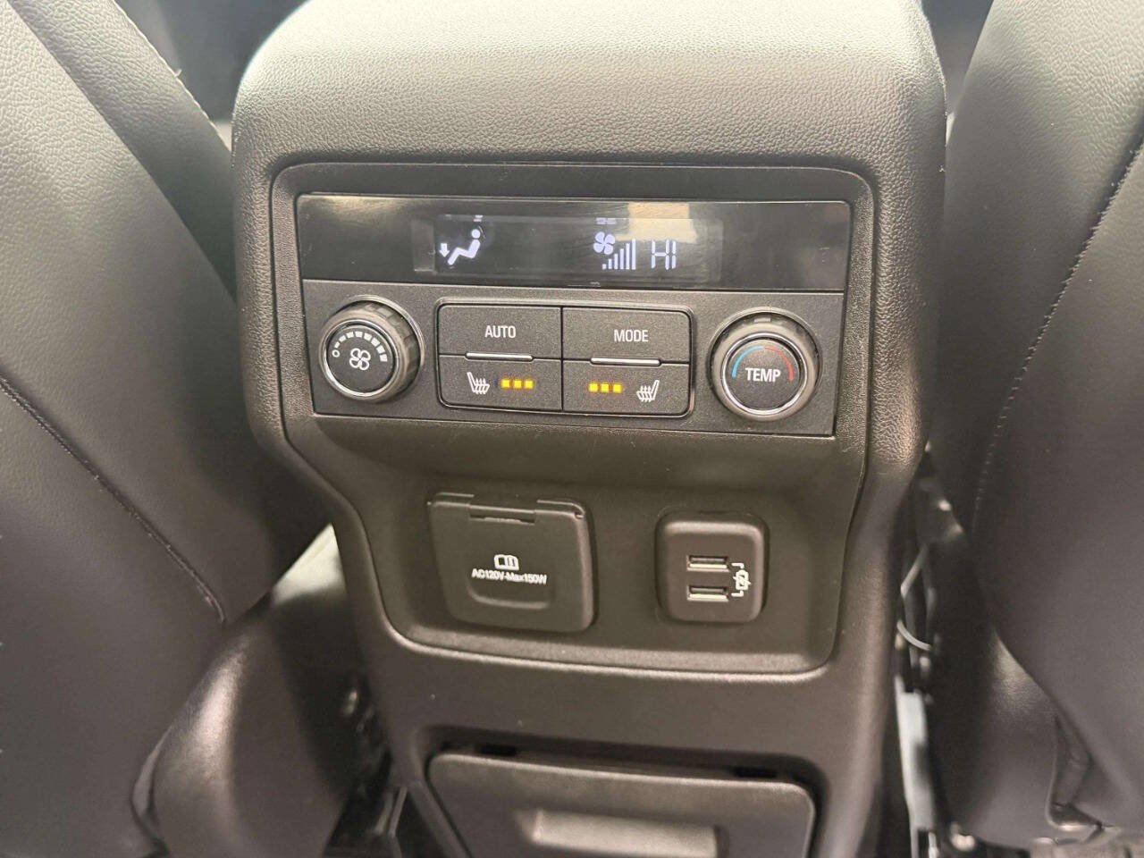 Used 2019 GMC Acadia SLT w/ LPO, Floor Liner Package AWD/4WD image 32