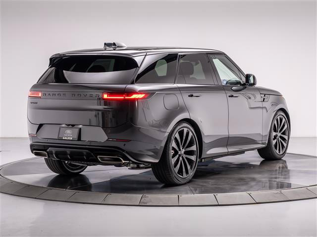 New 2026 Land Rover Range Rover Sport Dynamic SE AWD/4WD image 5