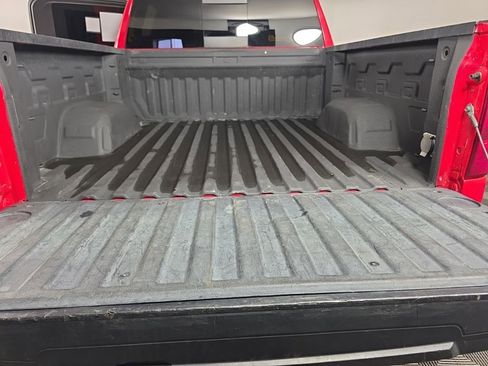 Used 2021 Chevrolet Silverado 1500 LT w/ Convenience Package II AWD/4WD image 33