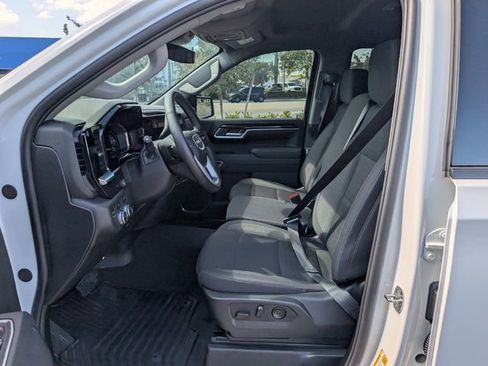 Certified 2025 GMC Sierra 1500 Elevation image 4