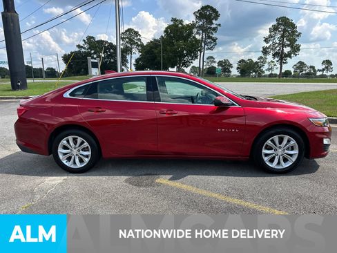 Used 2025 Chevrolet Malibu LT FWD image 4