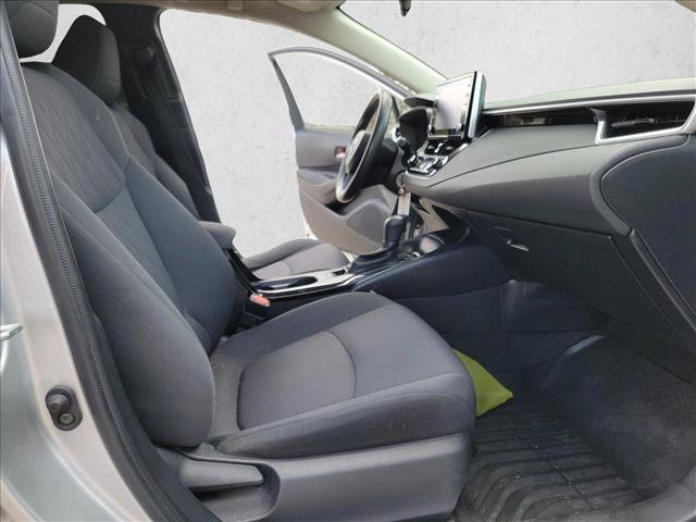 Used 2020 Toyota Corolla LE w/ Carpet Mat Package (TMS) FWD image 25
