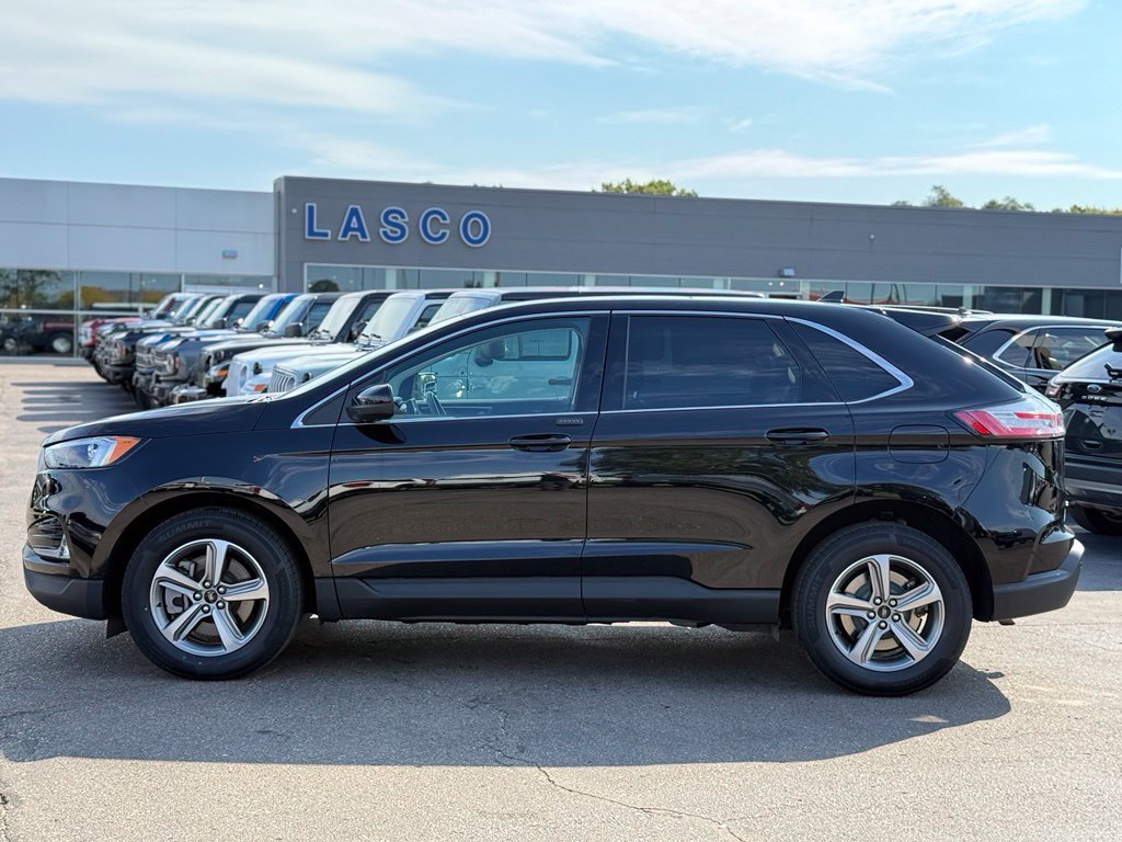 Used 2024 Ford Edge SEL w/ Convenience Package AWD/4WD image 39
