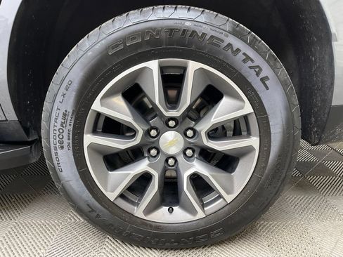 Used 2021 Chevrolet Tahoe LT w/ Rear Media and Nav Package RWD image 30