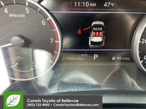 Used 2023 Nissan Rogue SV w/ SV Premium B Package image 16