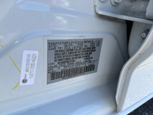 Used 2024 Nissan Sentra S FWD image 23