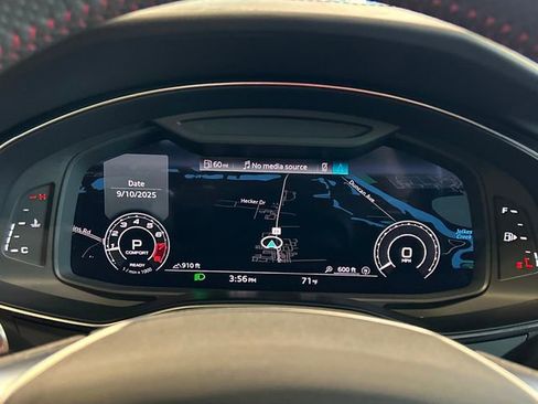 Used 2021 Audi RS 7 Sportback w/ Black Optic Package image 29