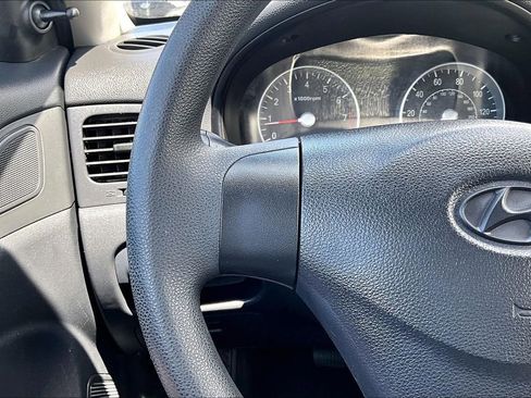 Used 2008 Hyundai Accent GS FWD image 18