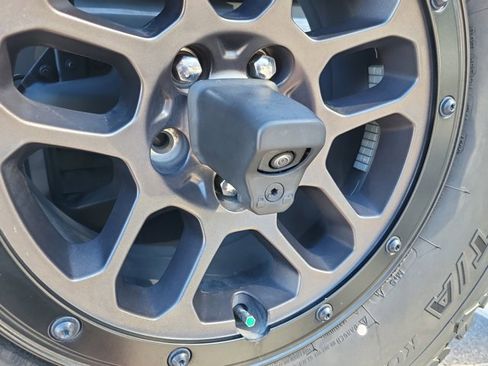 Certified 2023 Jeep Wrangler Unlimited Rubicon w/ Xtreme 35 Tire Package image 15