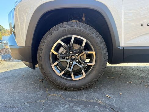 New 2026 Chevrolet Equinox ACTIV w/ Convenience Package III image 6