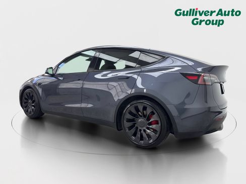 Used 2022 Tesla Model Y Performance AWD/4WD image 4