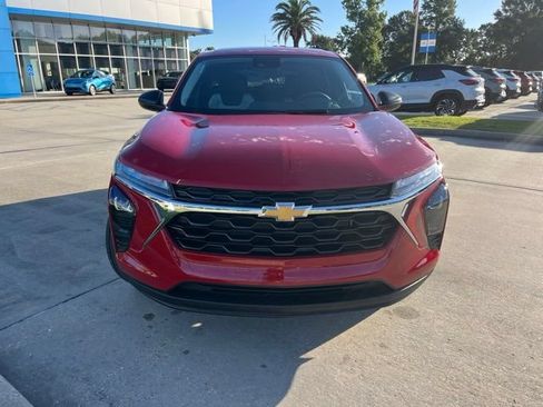 New 2026 Chevrolet Trax LS FWD image 10