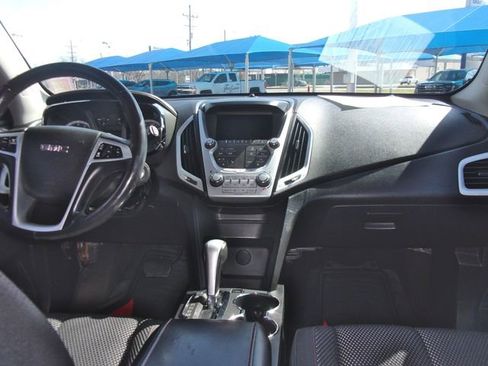 Used 2015 GMC Terrain SLE image 15