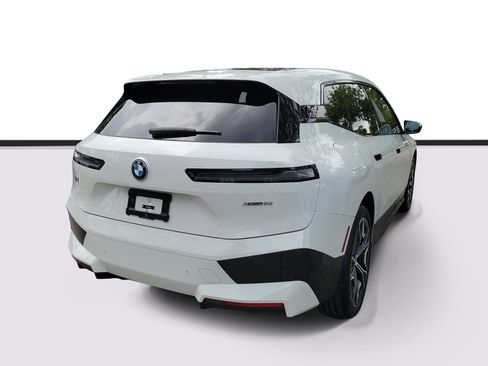 Certified 2024 BMW iX xDrive50 w/ Sport Package AWD/4WD image 4