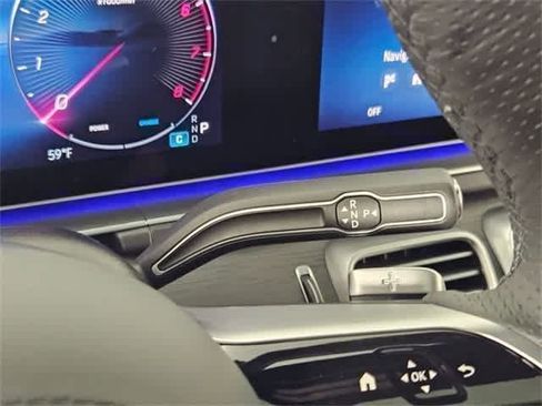 Certified 2025 Mercedes-Benz GLS 450 4MATIC image 98