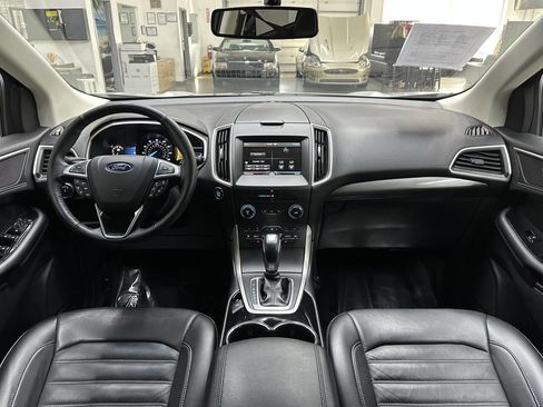 Used 2015 Ford Edge SEL w/ Equipment Group 201A image 18