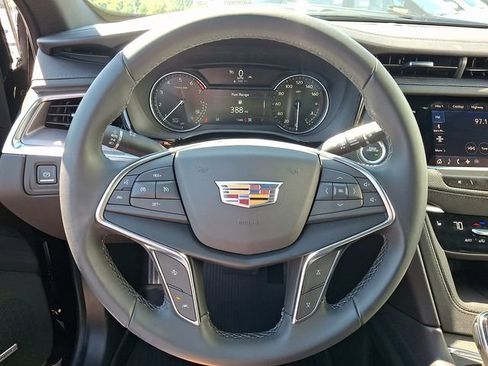 New 2026 Cadillac XT5 Luxury w/ LPO, Floor Liner Package AWD/4WD image 13