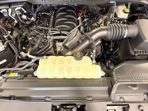 Used 2025 Ford F150 XLT w/ Equipment Group 301A Standard AWD/4WD image 47