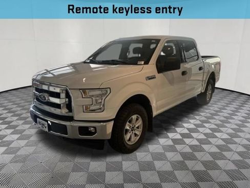 Used 2017 Ford F150 XLT AWD/4WD image 4