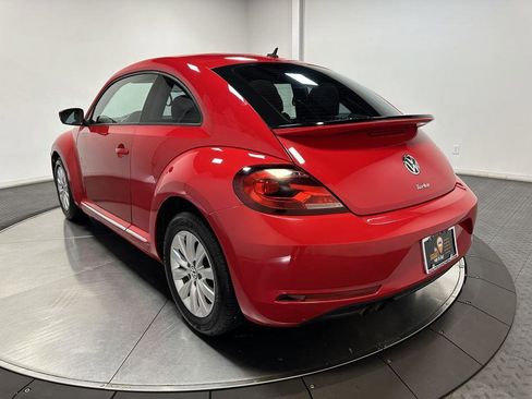 Used 2019 Volkswagen Beetle 2.0T S image 9