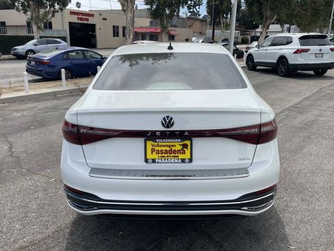 New 2026 Volkswagen Jetta SEL FWD image 4