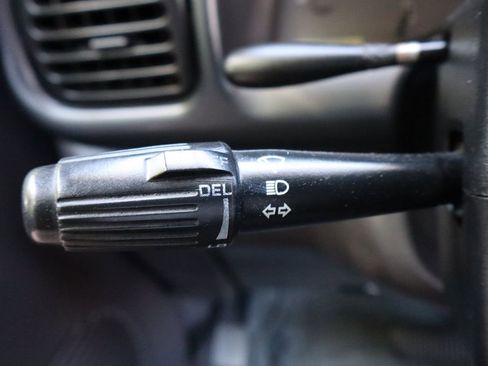 Used 1998 Dodge Ram 2500 Truck Laramie SLT image 31