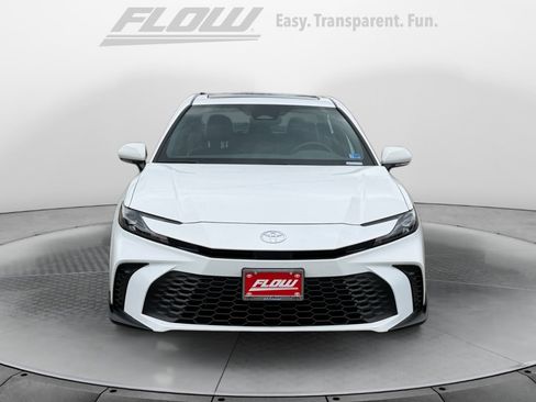 Certified 2026 Toyota Camry SE w/ Convenience Package FWD image 3